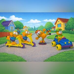 Vintage 1980's McDonalds Garfield Odie on Scooters Safari Jeep Happy Meal Toys